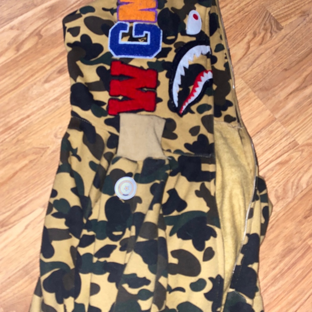 bape hoodie